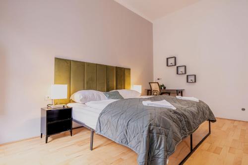 Bright and Cozy 2-Bedroom Apartment in Vienna