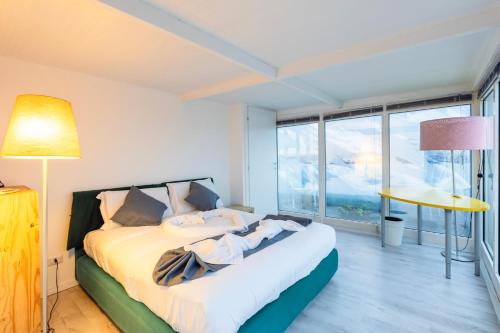 Modern Loft with Private Rooftop near Milano Centrale