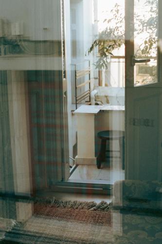 Center House, Heart of Athens