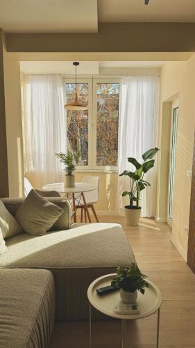 Elena Primestay Central