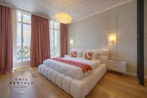 Tiffany Luxury 4BDR and 4Bath next to Palais