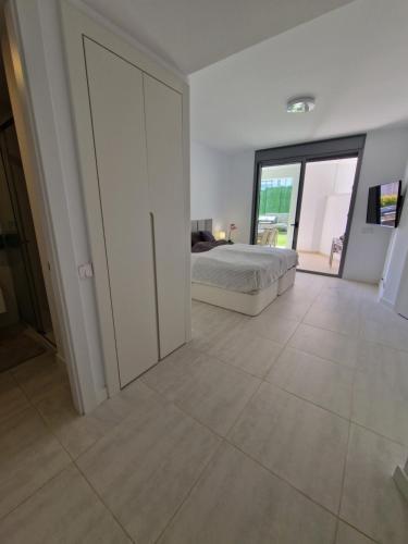 Apartment Infinity Vanian Gardens