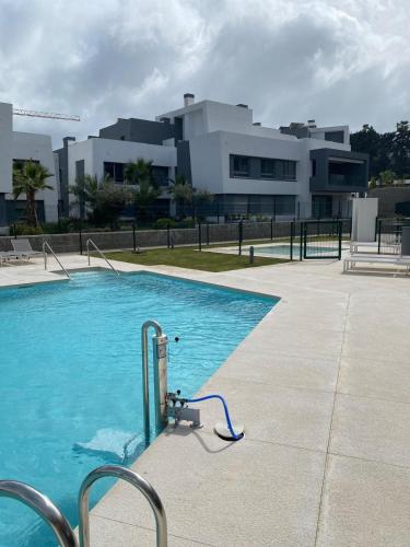 Apartment Infinity Vanian Gardens