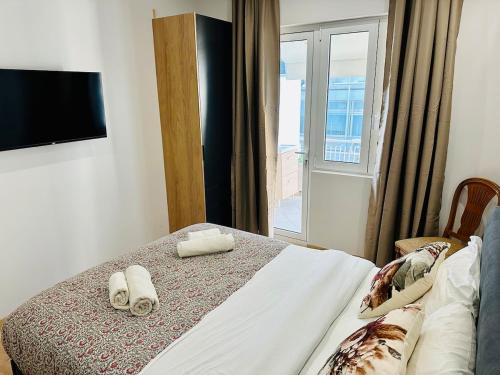 Brown balcony suite no 2 Piraeus Port