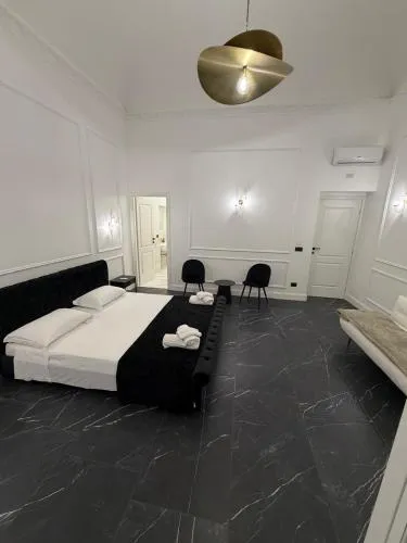 Four Rooms Luxury Suite photo 26