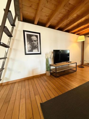 45 Corneille 3 Bedrooms Foch