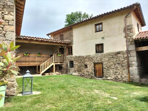 Gîte de charme rénové 3 épis, 2 chambres en pleine nature - FR-1-496-92