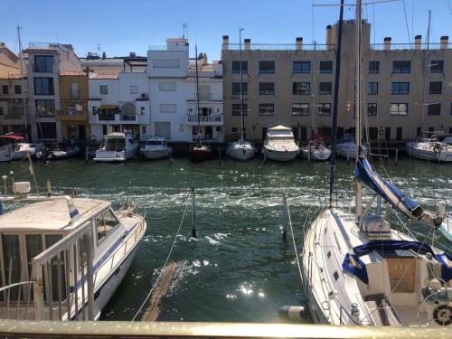 Apartamento Canales Empuriabrava, Aire Acond, Parking - ES-258-181