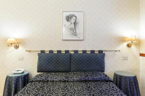 Gallery image of Hotel Paris in Rome