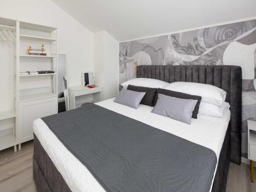 Villa Panorama Dubrovnik A4 - Premium One Bedroom Apartment with Terrace and sea View
