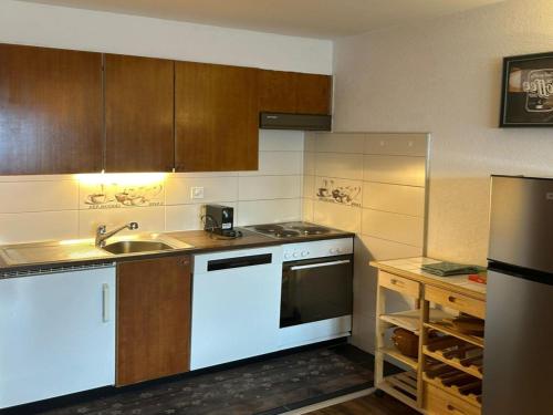 Apartment in Veysonnaz with pool