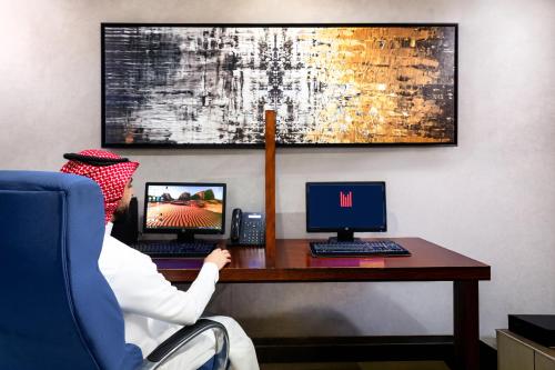 Millennium Al Aqeeq Hotel