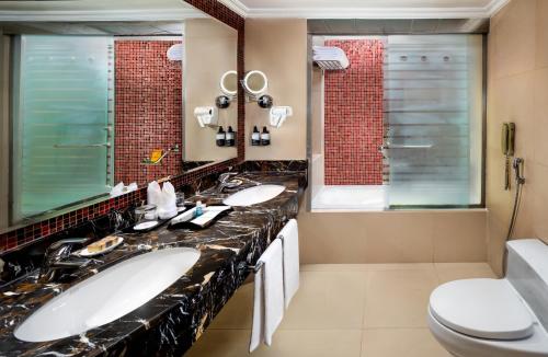 Millennium Al Aqeeq Hotel