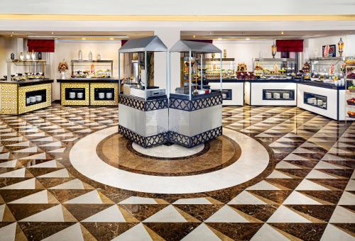 Millennium Al Aqeeq Hotel