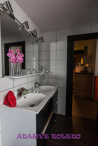 Apartamentos Adarve Toledo