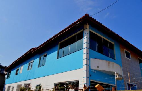 Bangunan di mana terletaknya rumah percutian