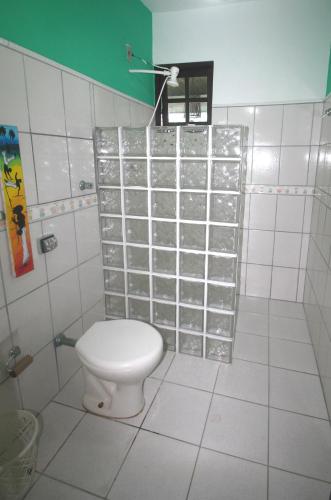 Bilik mandi di Mozamba Surf House