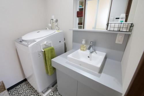 Tommy Condominium WAKASA 402