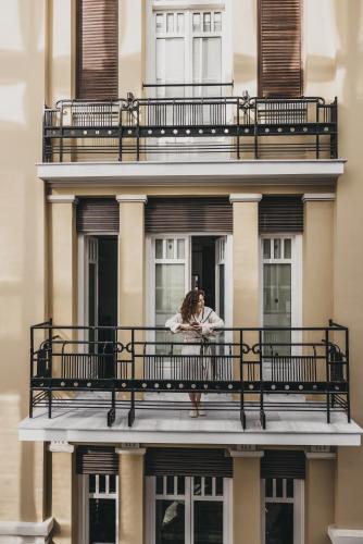Ergon Bakehouse Athens — Balcony/Terrace