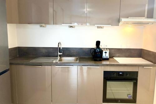 Antibes near the beach with parckage photo 6