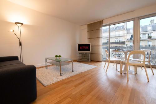 Luxury Flat Arc de Triomphe 4 Guests