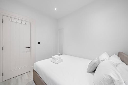 Upper Grove 2 Bedroom Apartment - Edinburgh photo 17