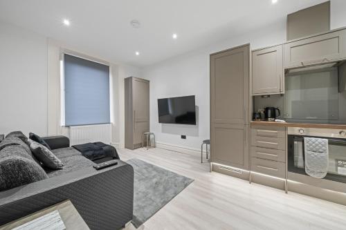 Upper Grove 2 Bedroom Apartment - Edinburgh photo 9