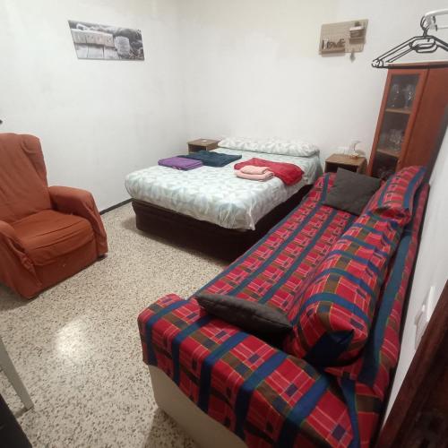 Double room in La Isleta, 100 meters from Las Canteras beach