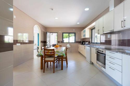 Villa Monte Avós by Ecovillas Albufeira