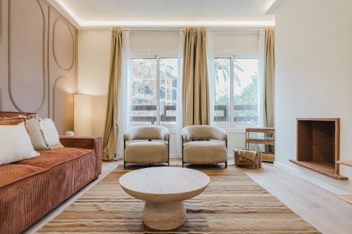 Barcelona Stadium Luxury Apartment