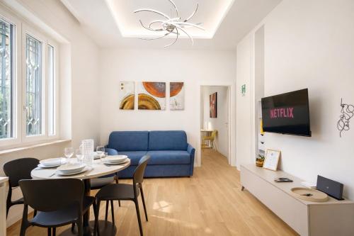 Elegantis Aventino Suite Apartment - Colosseo, Metro and Circo Massimo Nearby