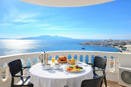 Panorama View Apartment in Saranda 018