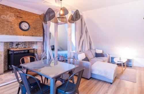 Foto Historic Rennes Cozy apartment 1