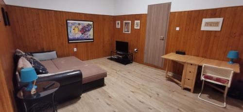 Budapest Center Apartment Krt13