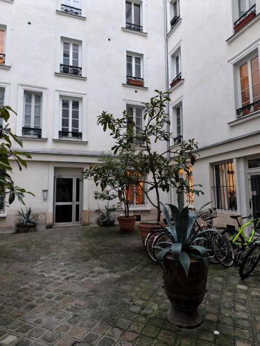 Studio calme pour 4 au cœur du Marais