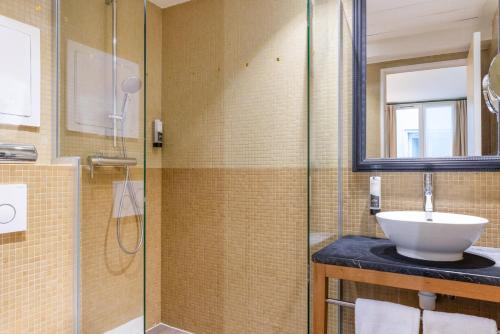 Appart Hotel Avalon Paris Gare du Nord