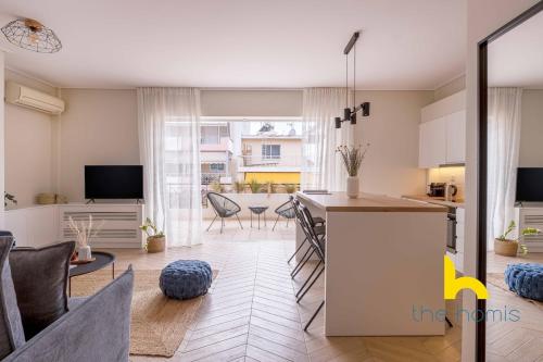Sky-High Athenian Elegance Retreat With Views!