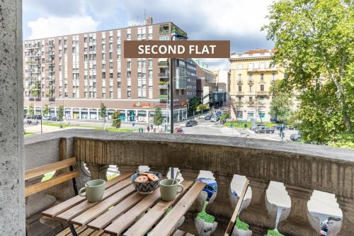Duomo 7 min - Two Independent Flats With Parking