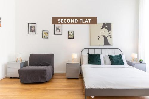 Duomo 7 min - Two Independent Flats With Parking
