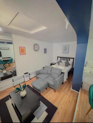 Dudy Studios At Brighton City Center photo 42