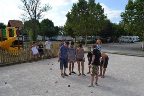 ZEcamping 3 aire de jeux multi-activités