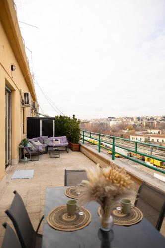 Porto Fluviale Penthouse - Rome Collection