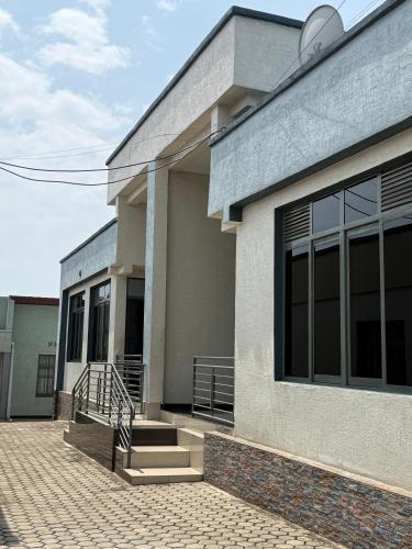 Kivu Suites & Apartments
