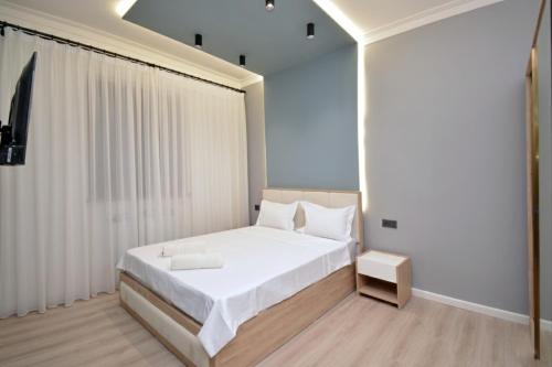Central Stay Near Opera - Luxury Apartment