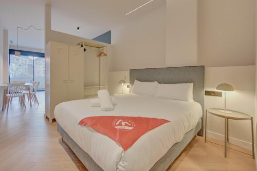 Parque central D by Clabao