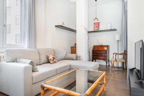 Easylife - Milan - Corso di Porta Romana 121