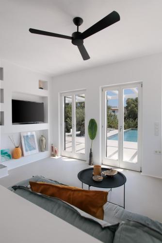 Kuzulu Beach House, Your Private Paradise in Plaka, Naxos photo 3