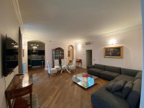 Suite Chandelier - Center Milan