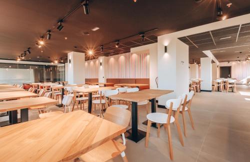 Restoranas ar kita vieta pavalgyti apgyvendinimo įstaigoje Vértice Roomspace