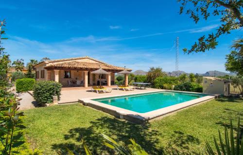 an image of a villa with a swimming pool at Ca Na Neus Pollenca in Pollença
